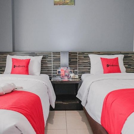 Reddoorz Plus @ Gunung Sahari 2 Jakarta Ngoại thất bức ảnh